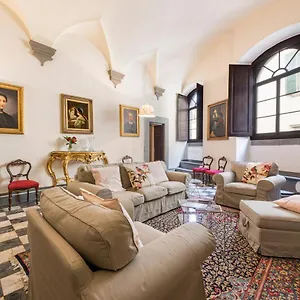 Deluxe Palmieri Florence
