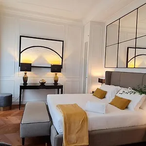 Calzaiuoli3 Luxury Flat In The Center Of Florence