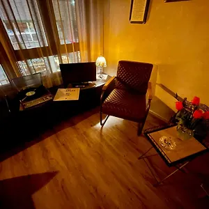 La Maison Nel Cuore Di Free Parking Apartment Genoa